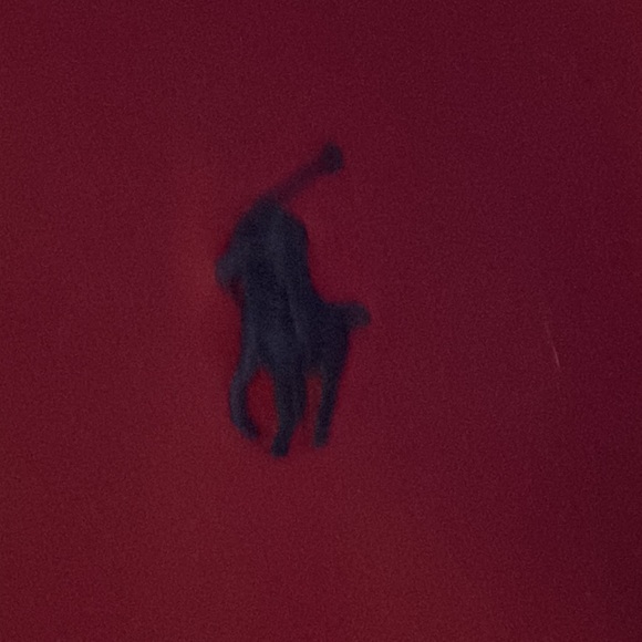 Classic-fit. Ralph Lauren button-down. Red. - Picture 2 of 3